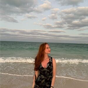 Meet your Posher, Caroline